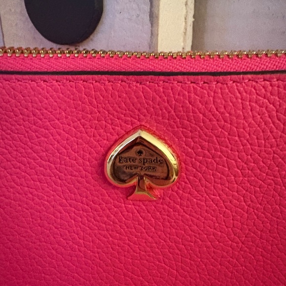 Kate Spade Purse - Picture 6 of 7